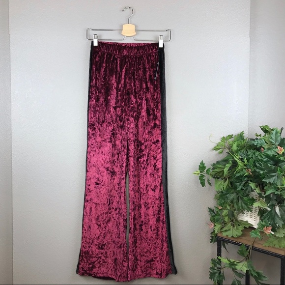 NWT Snap Maroon Crushed Velvet / Velour Pants - Picture 1 of 5